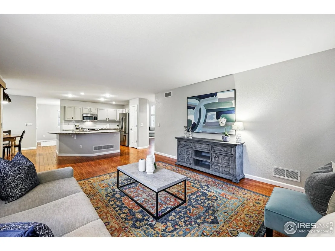 Photo of 6105 El Diente Cir