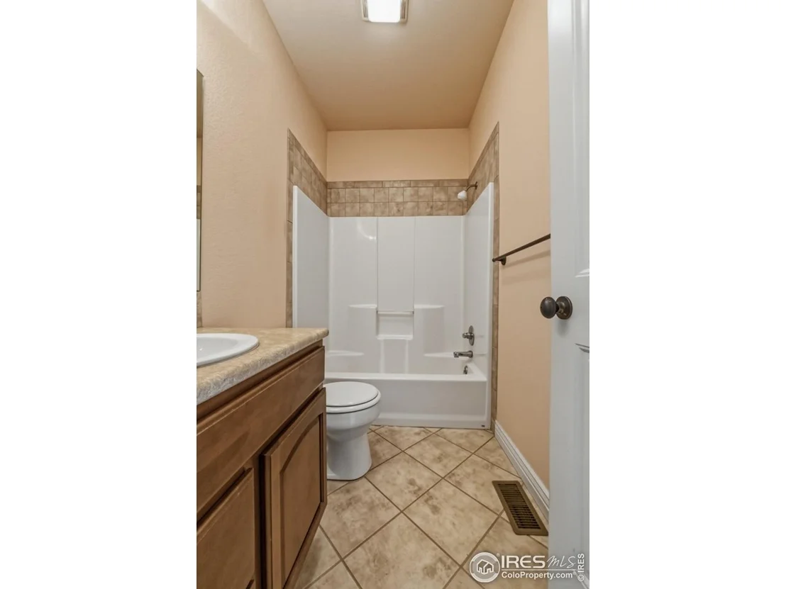 Photo of 15 Trailside Dr