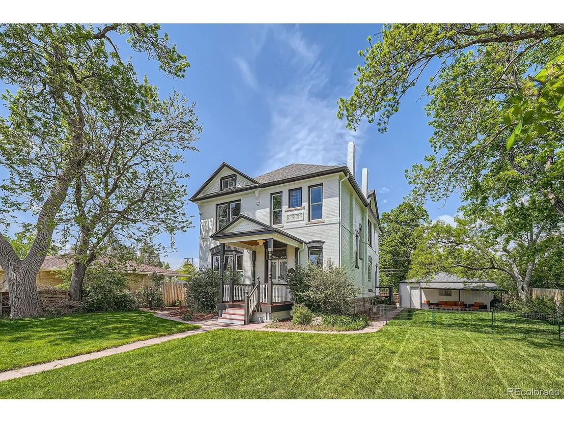 Photo of 5127 Lowell Blvd
