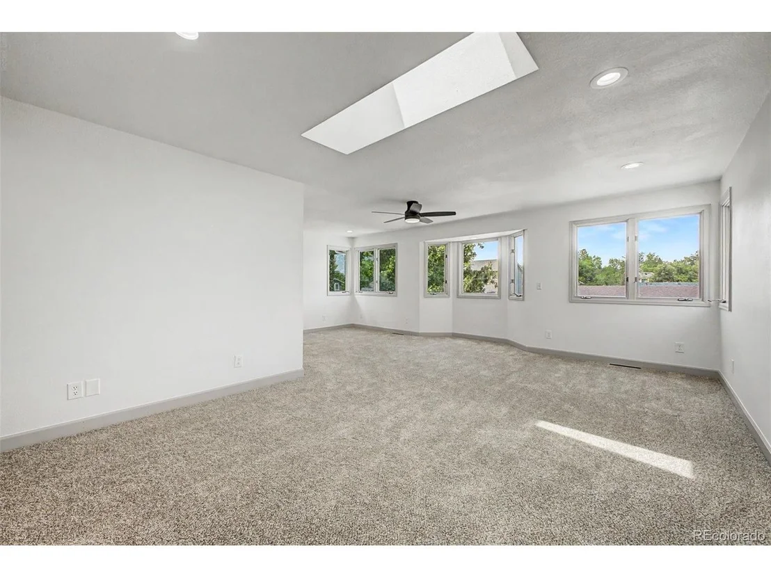 Photo of 2823 Humboldt Cir