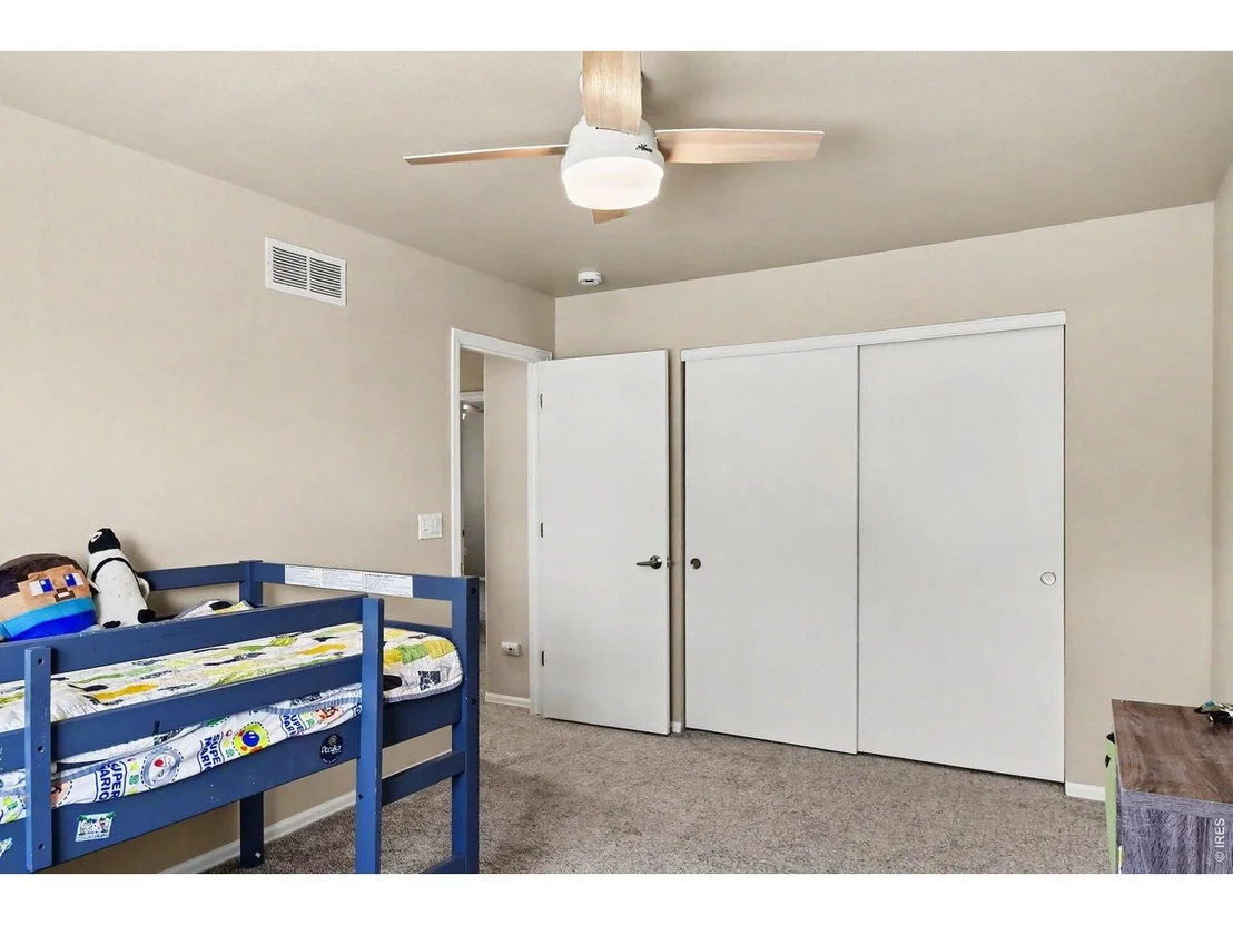 Photo of 7562 Triangle Dr