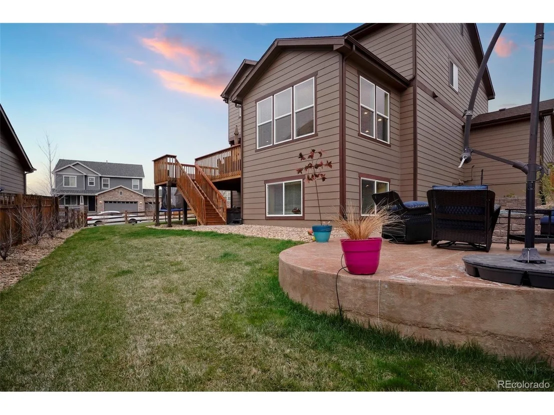 Photo of 7110 Oasis Dr