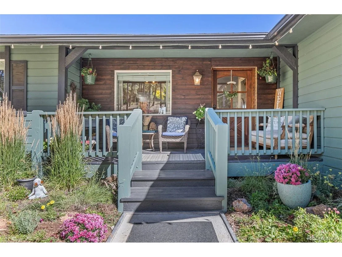 Photo of 3021 Nova Road