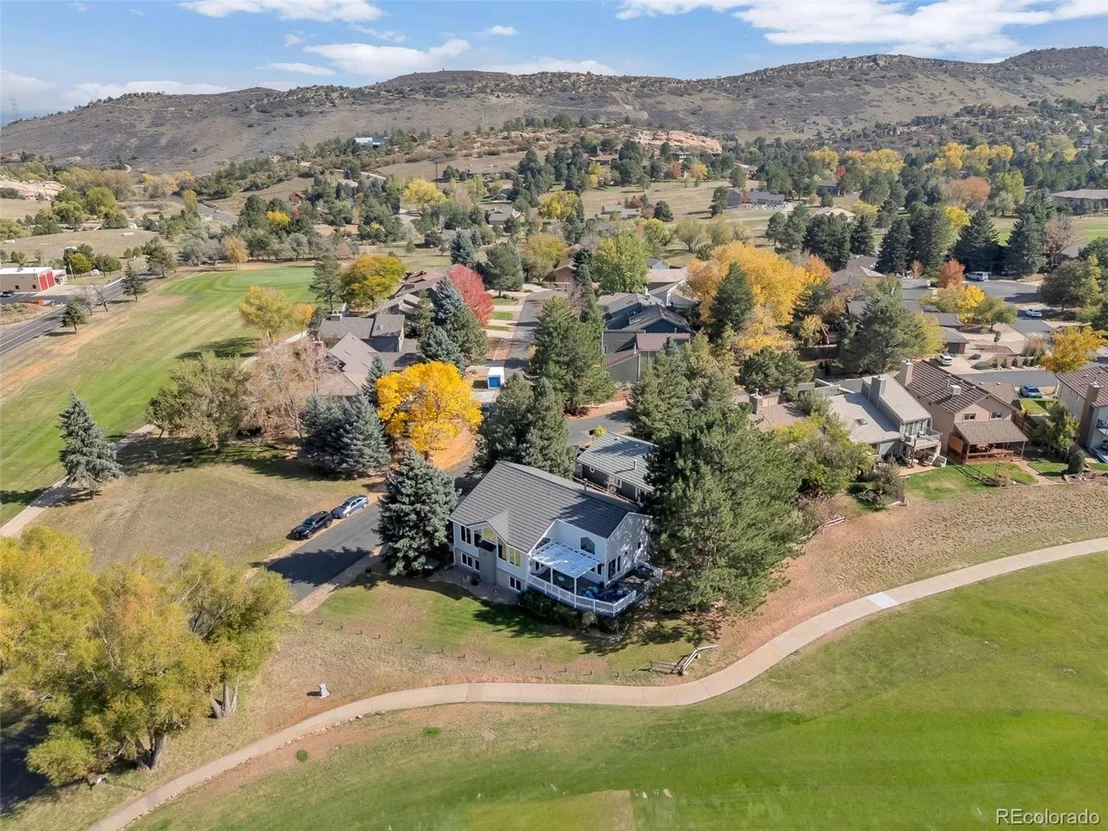 Photo of 5203 Golf Course Dr