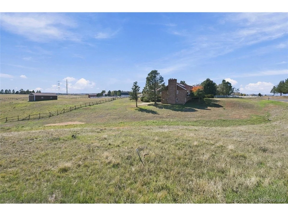 Photo of 9980 Heather Dr