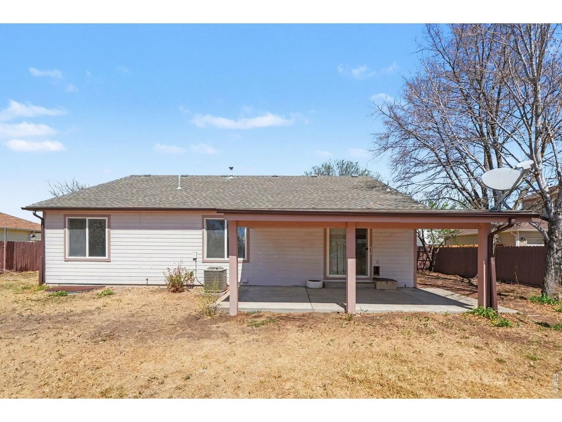 Photo of 463 Stevens Cir