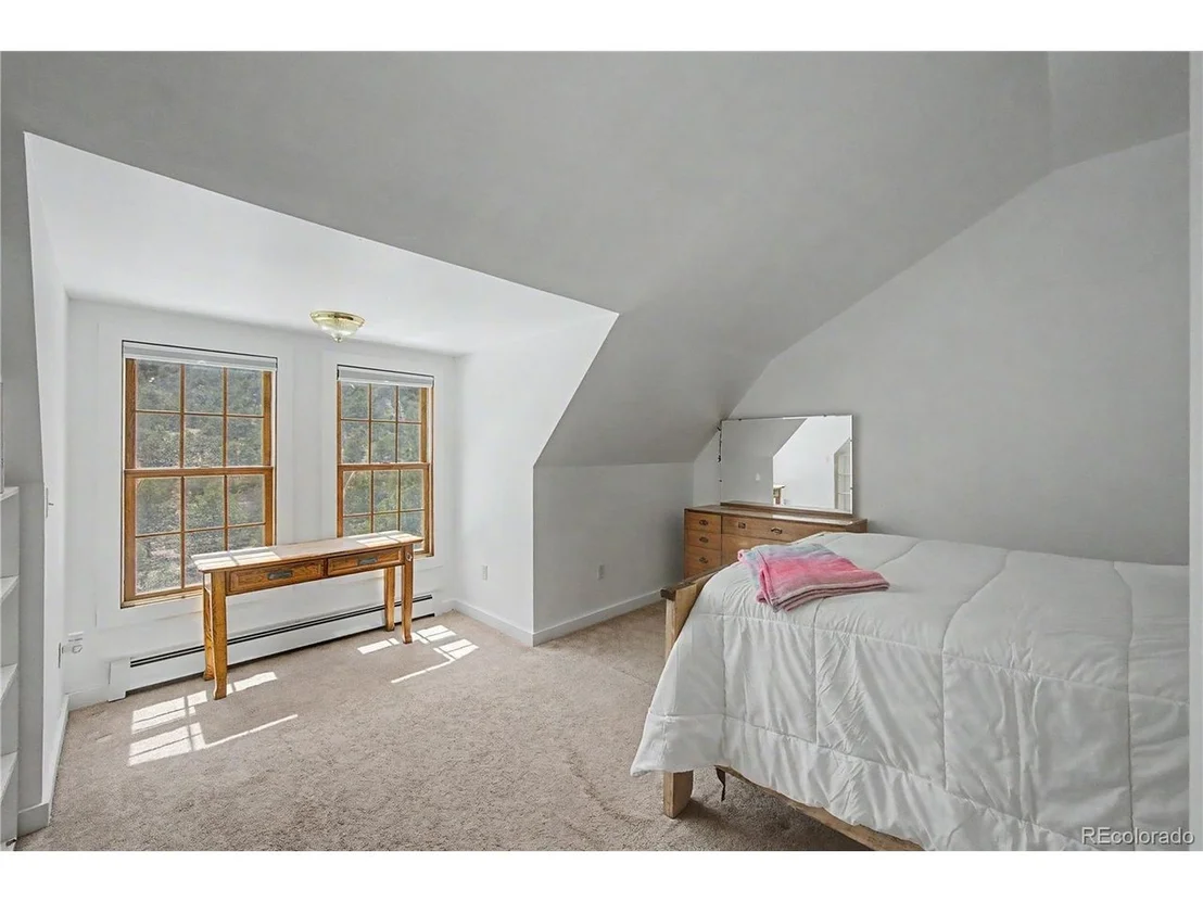 Photo of 1617 Pierce Gulch Rd