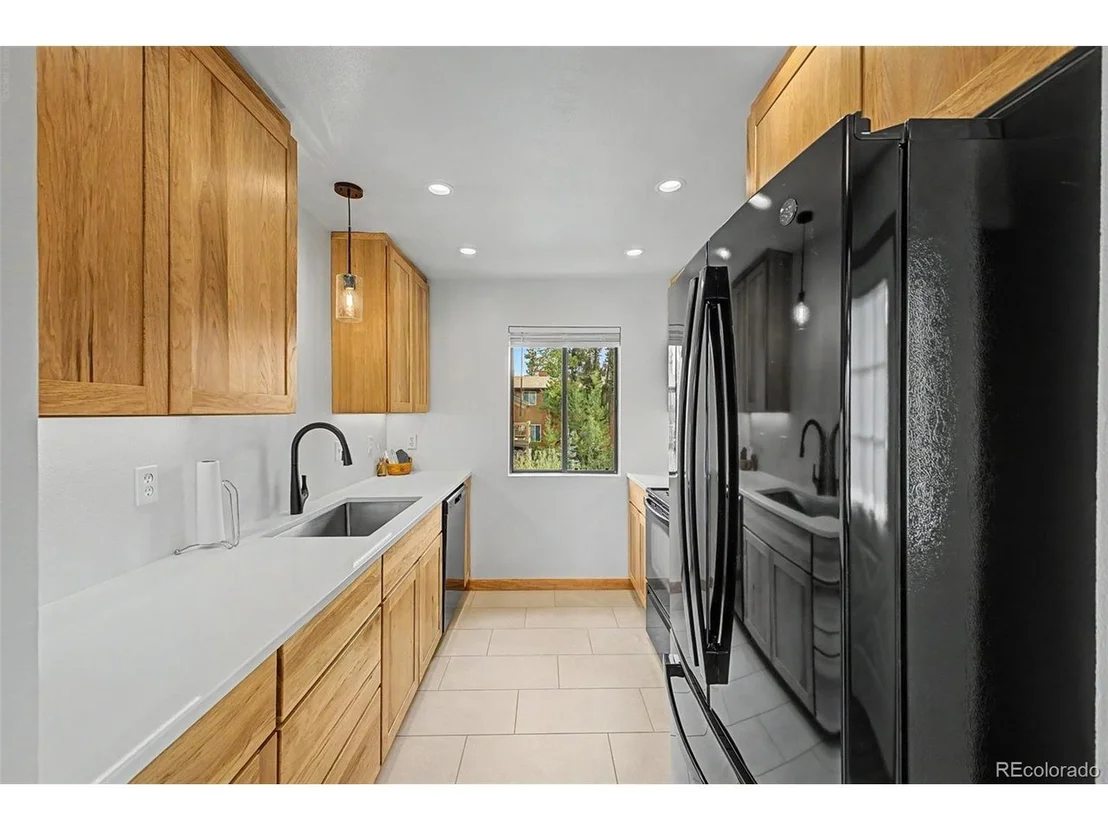 Photo of 821 Ferret Ln