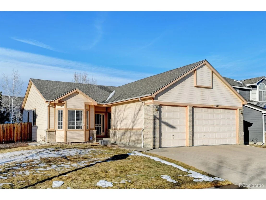 Photo of 17041 W 64th Dr