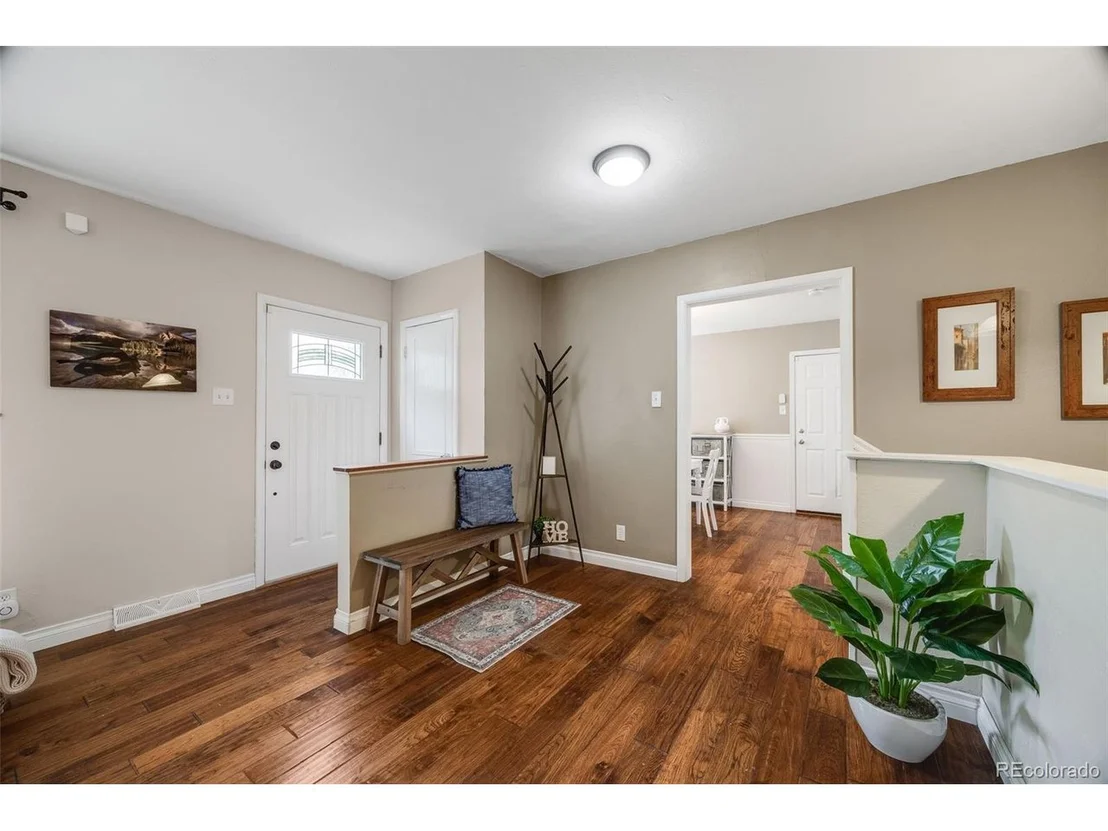 Photo of 245 Main St