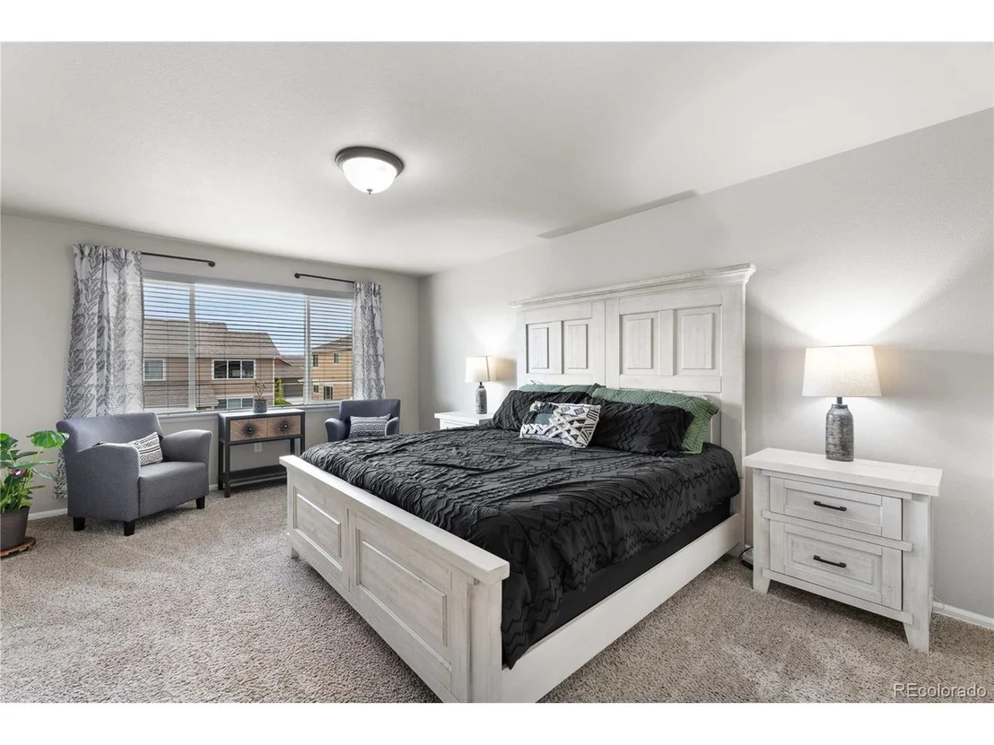 Photo of 1521 Heirloom Dr