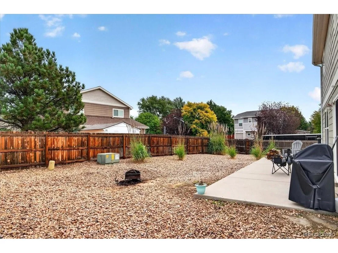 Photo of 800 Willow Dr