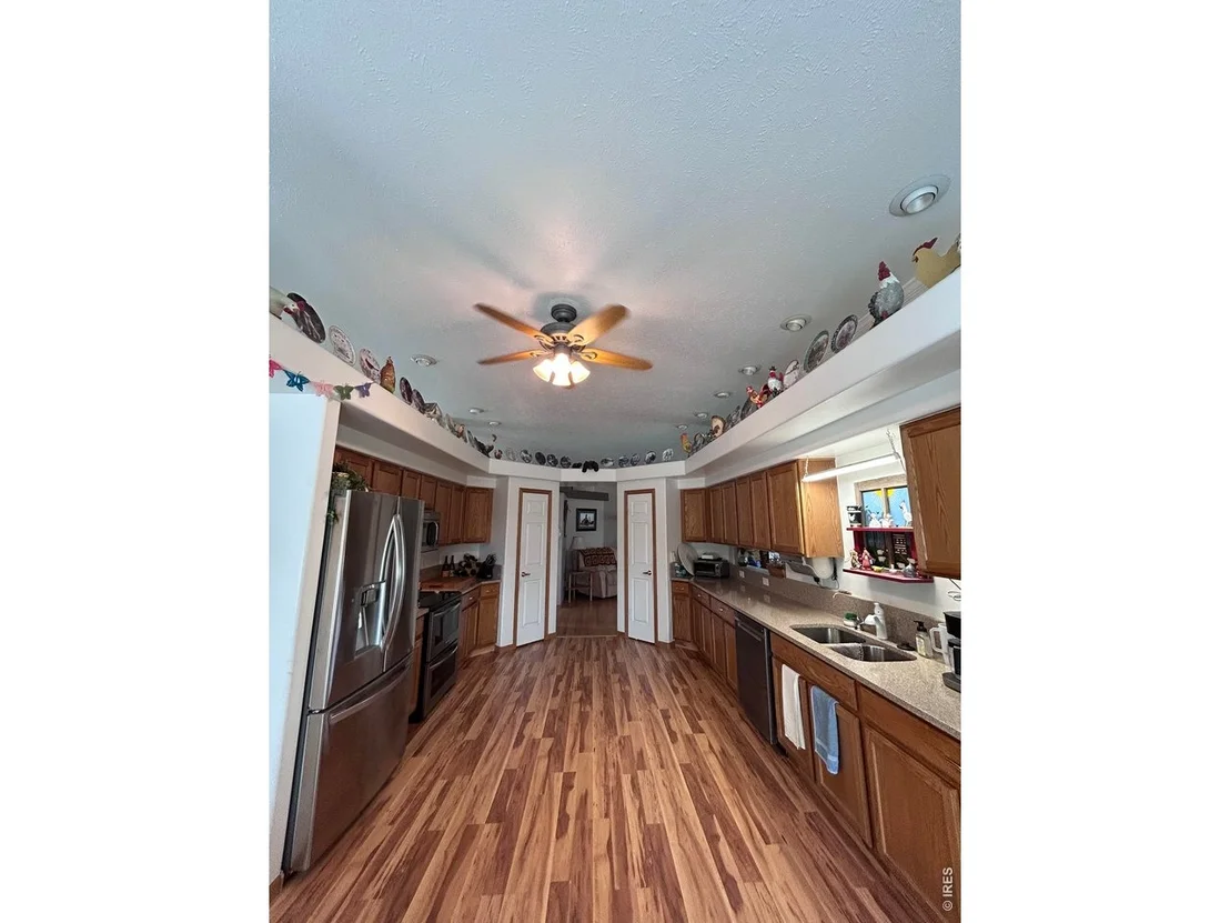 Photo of 717 3rd Ave