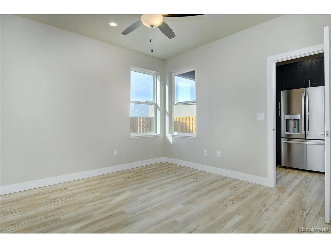 Photo of Unit B at 302 Shepherd Rd