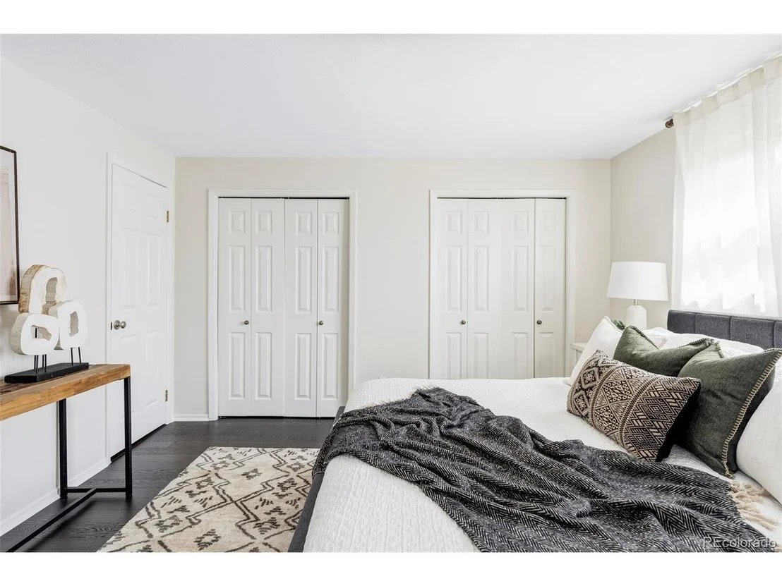 Photo of 365 Seminole Dr