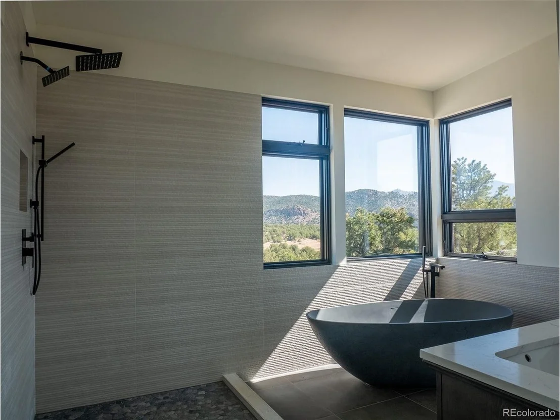 Photo of 10769 Sawatch Range Rd