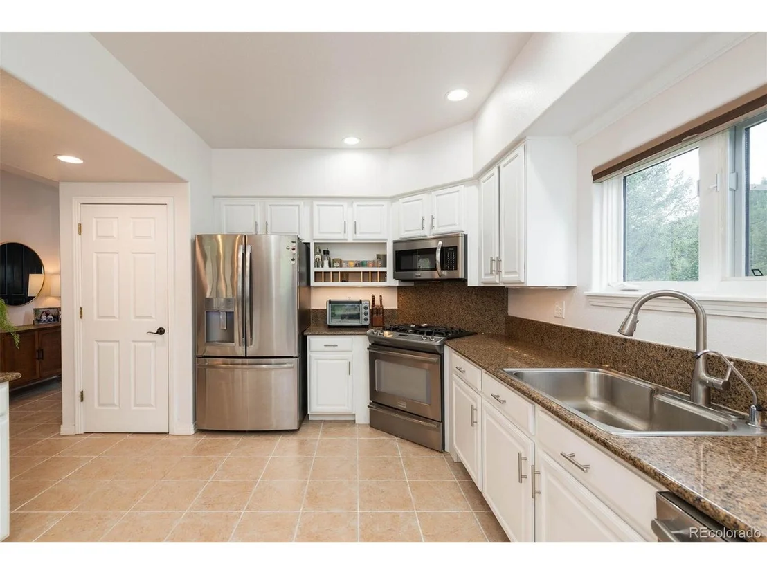 Photo of 7102 Pinewood Dr