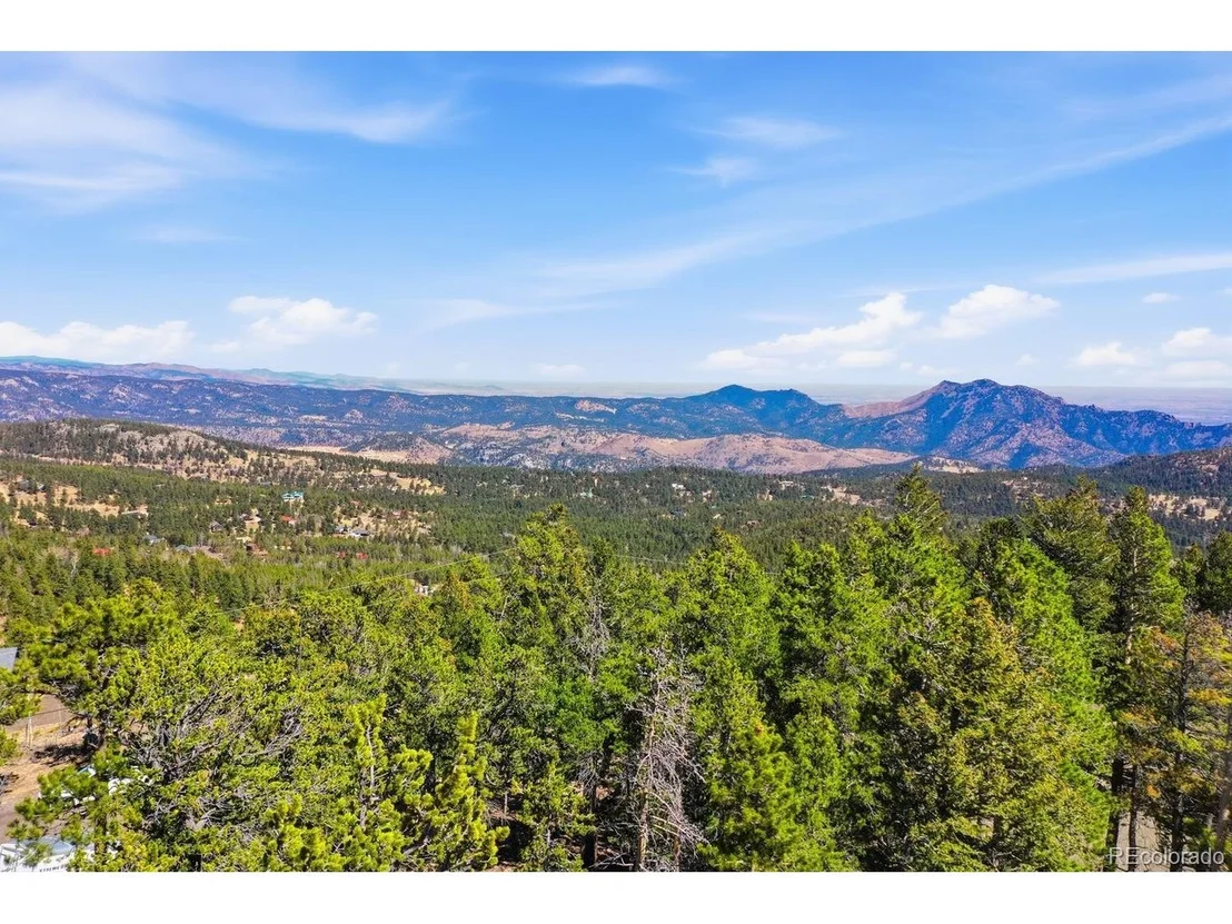 Photo of 33149 Janelle Cir