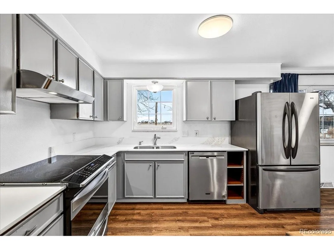Photo of 3161 Vantage Dr