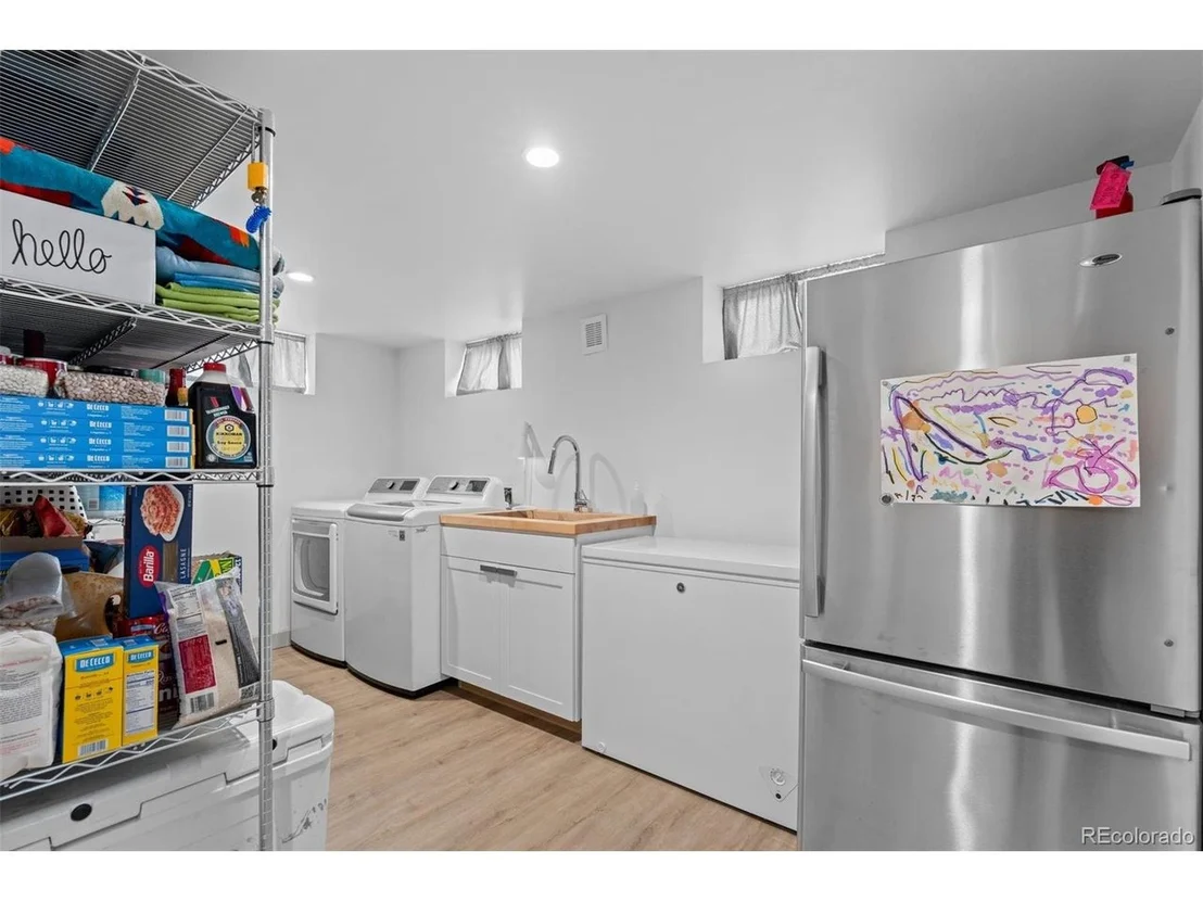 Photo of 1295 Forest St