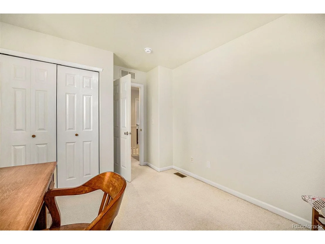 Photo of 673 Florence Ave
