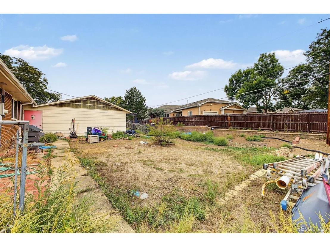 Photo of 8111 Chase Dr