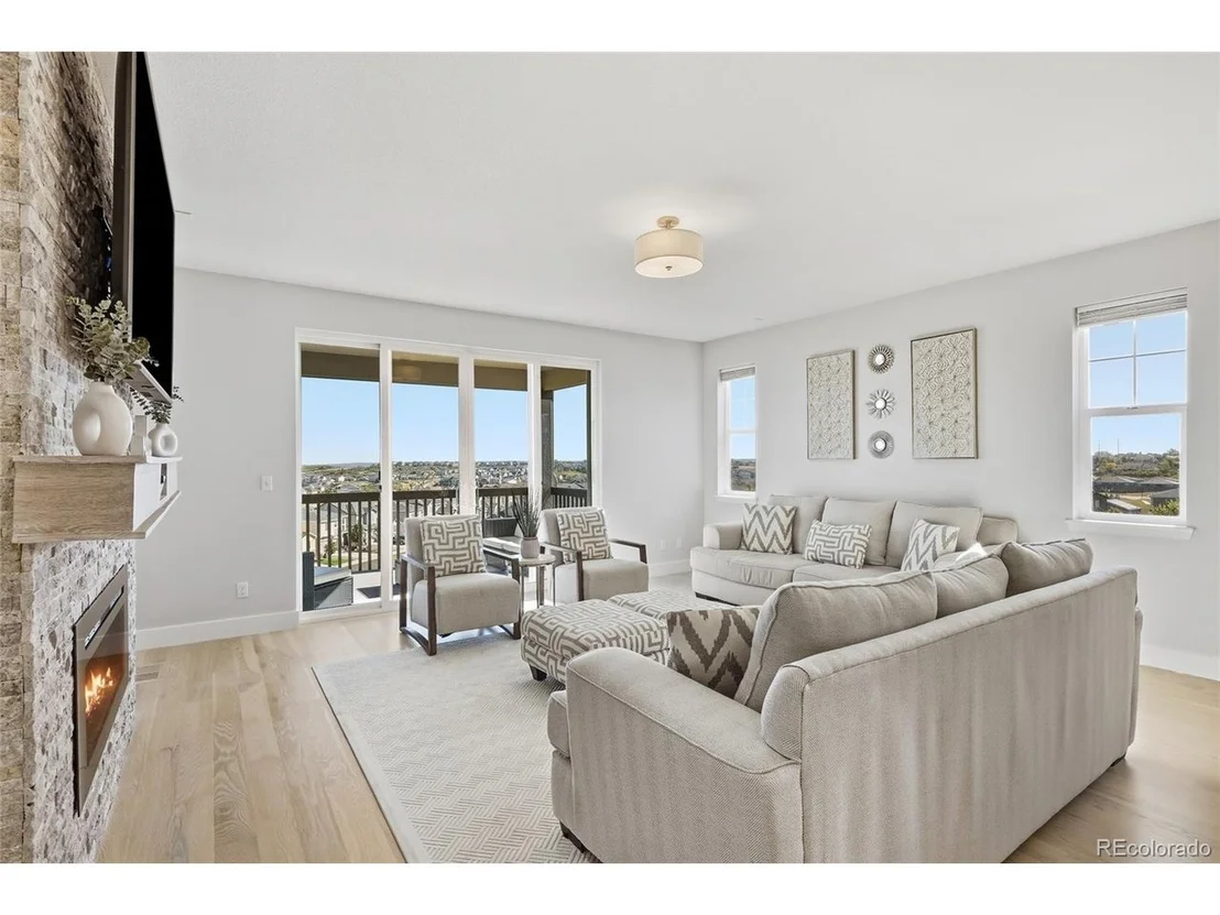 Photo of 3771 White Rose Loop
