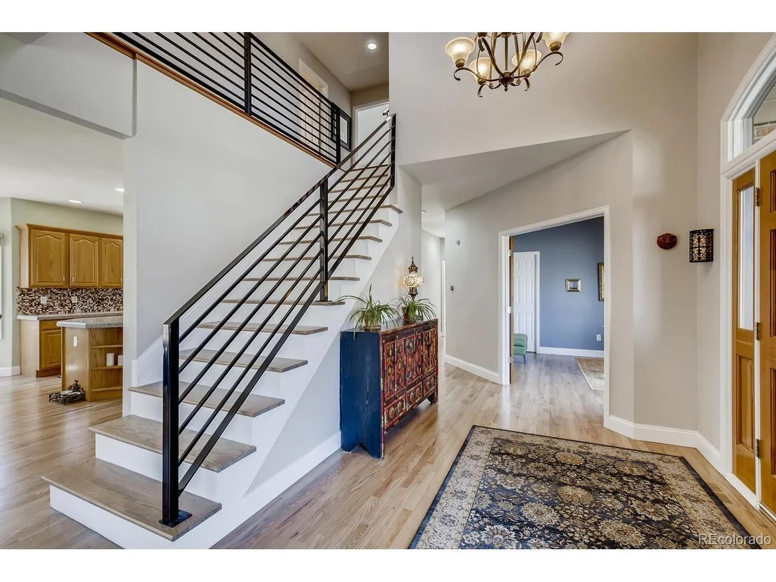 Photo of 2130 Ridgeview Way