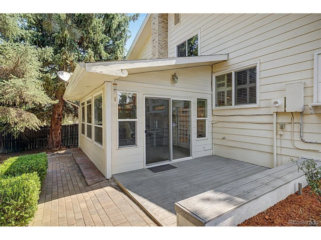 Photo of 8039 Marshall Cir