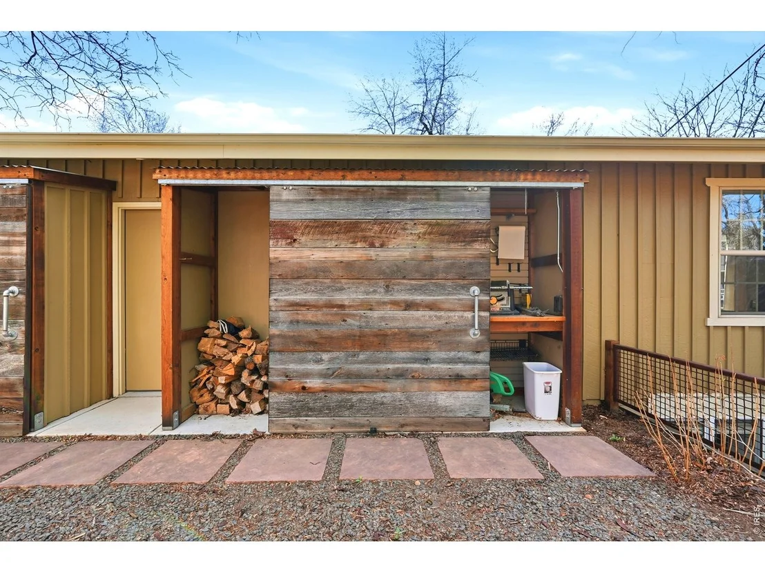 Photo of 2865 Madera Ct