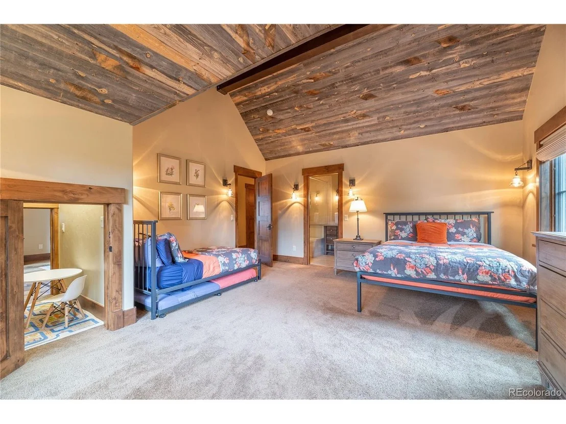 Photo of 34 Beavers Dr