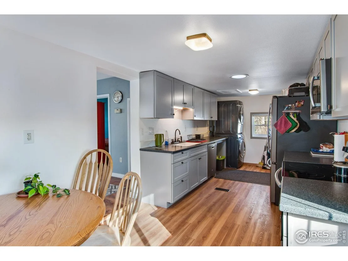 Photo of 114 Allison St