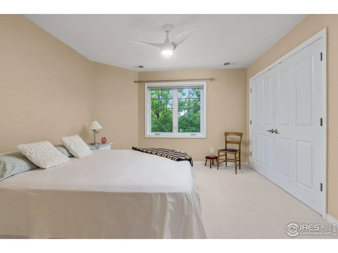Photo of 1231 Hawk Ridge Rd