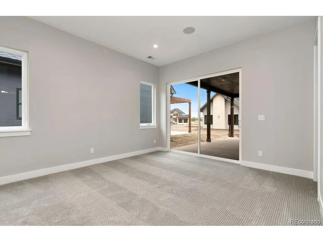 Photo of 1744 Barefoot Dr