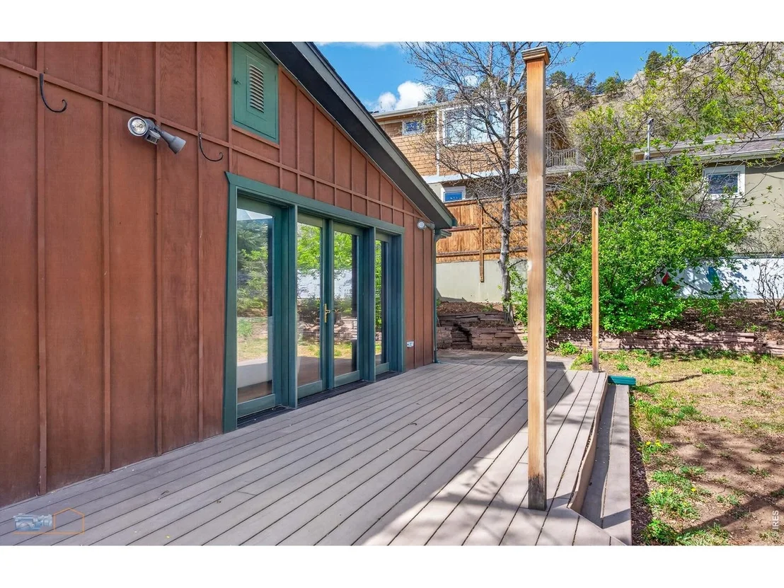 Photo of 315 Evergreen Ave