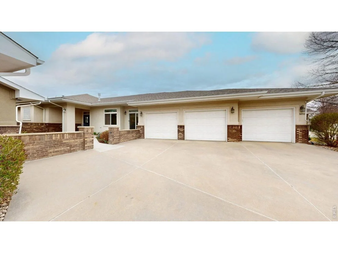 Photo of 5852 Watson Dr