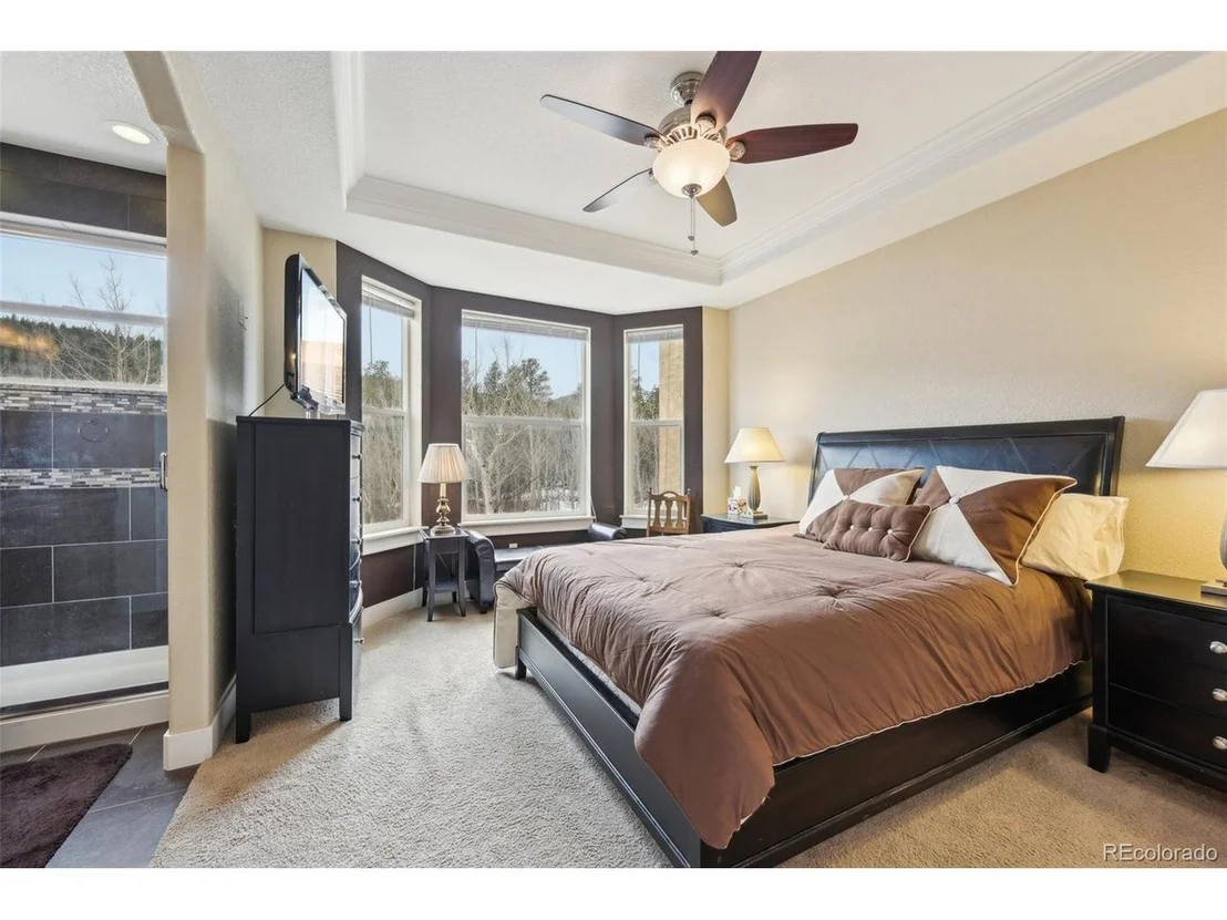 Photo of 873 Vernon Dr