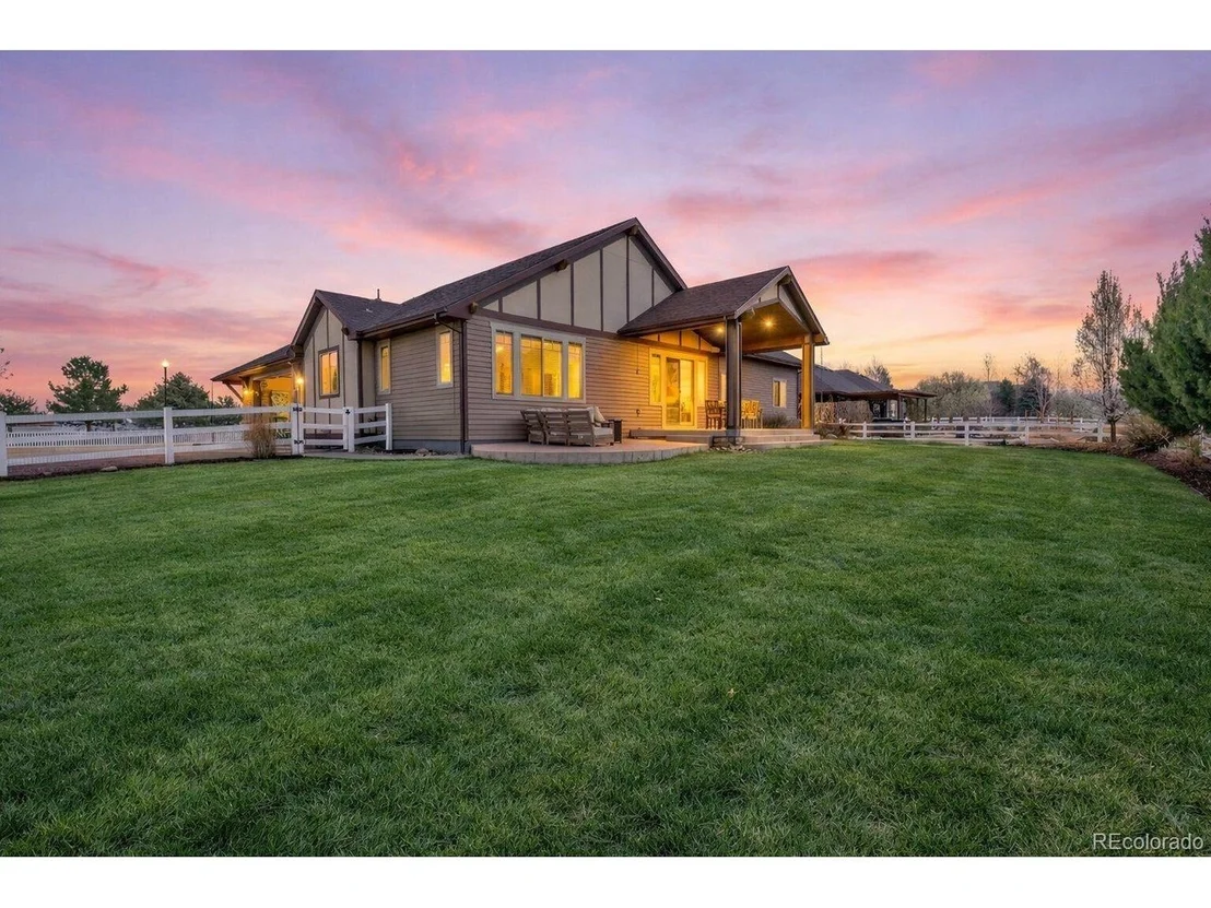 Photo of 7991 Angel View Dr