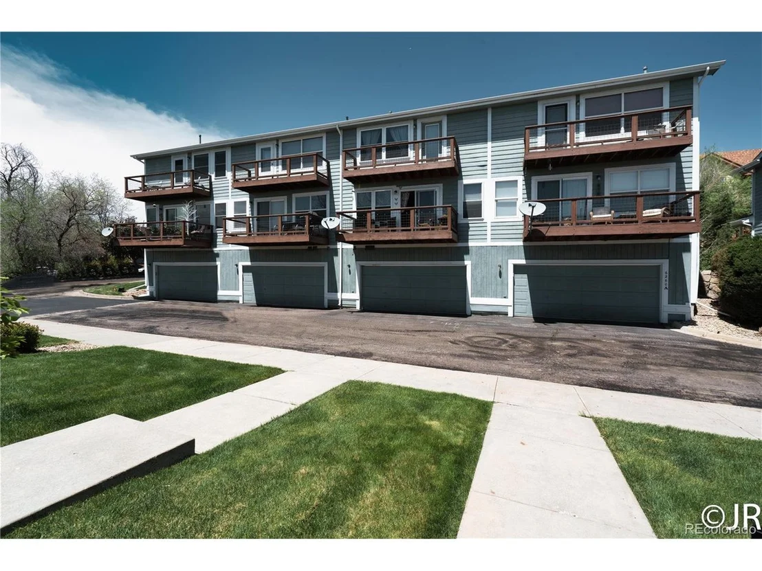 Photo of Unit B at 6260 Everett Ct