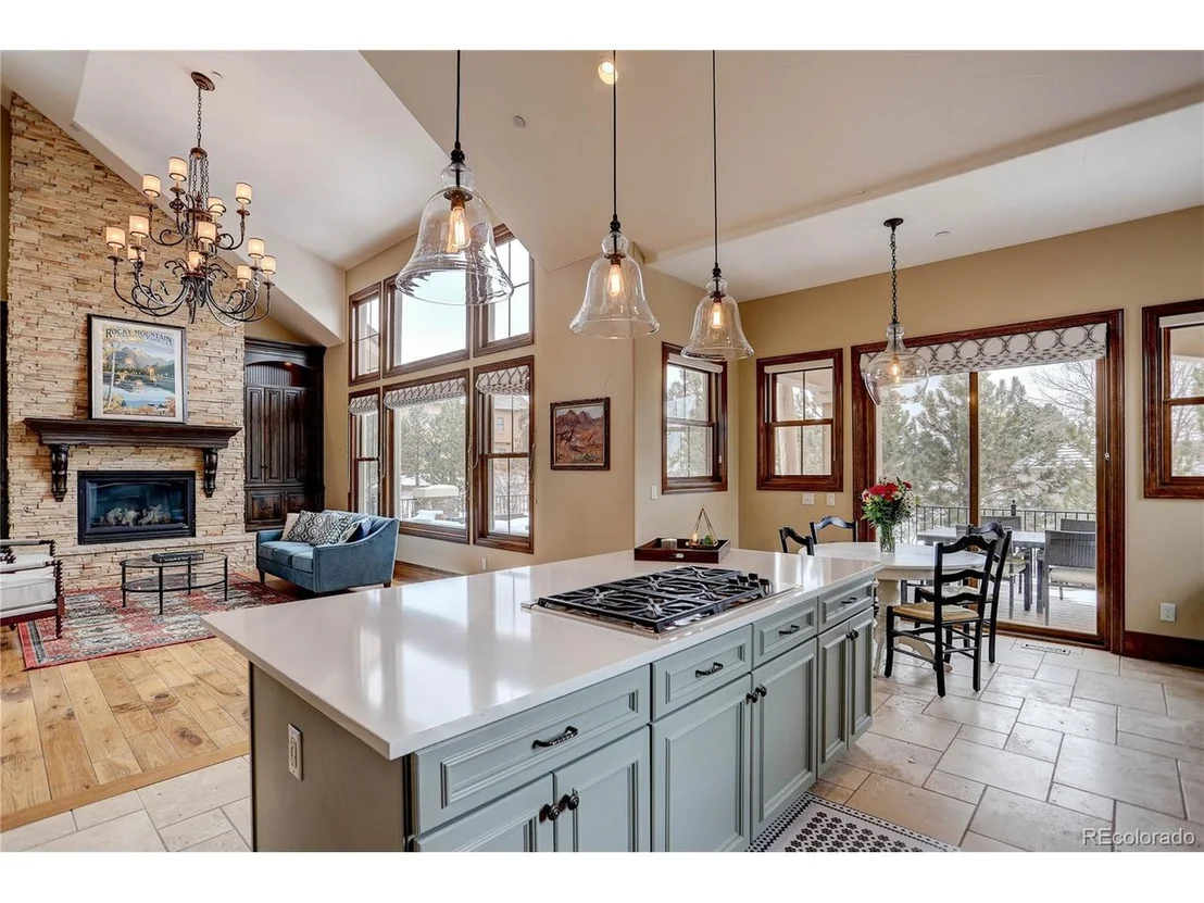 Photo of 6103 Huron Ln