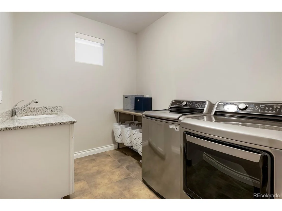 Photo of 11592 Colony Loop