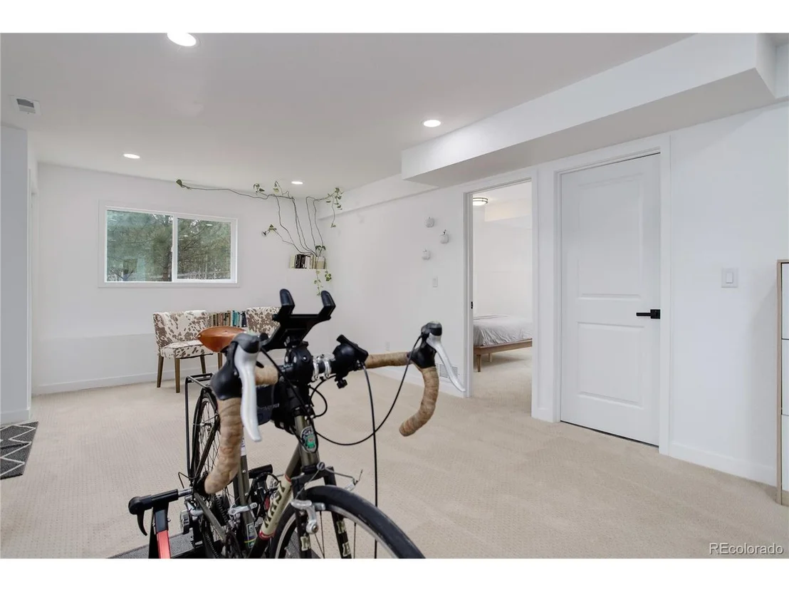 Photo of 95 Fitzsimmons Rd