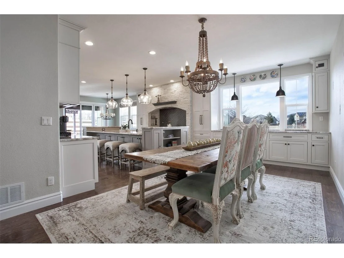Photo of 3717 Fairbrook Pt