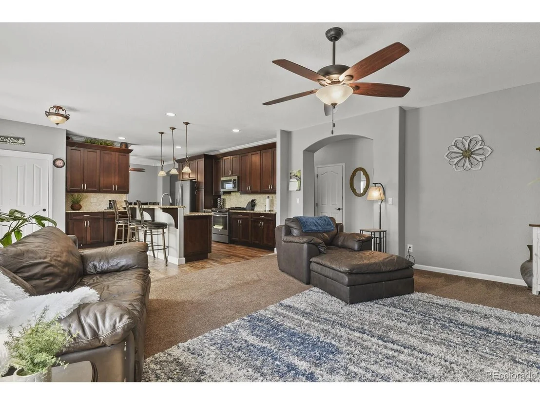 Photo of 21018 Saddleback Cir