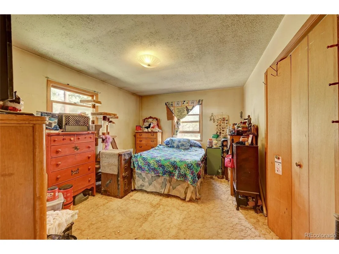 Photo of 28998 Fleming Rd