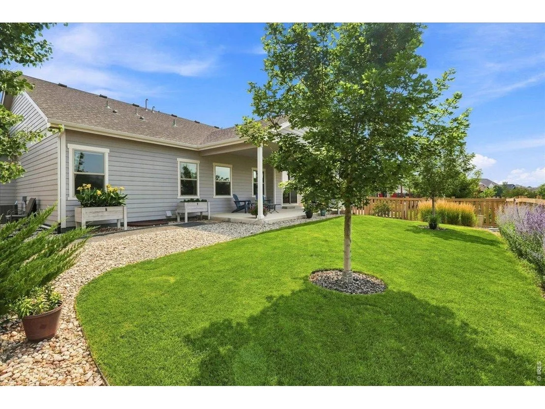 Photo of 5119 Long Dr