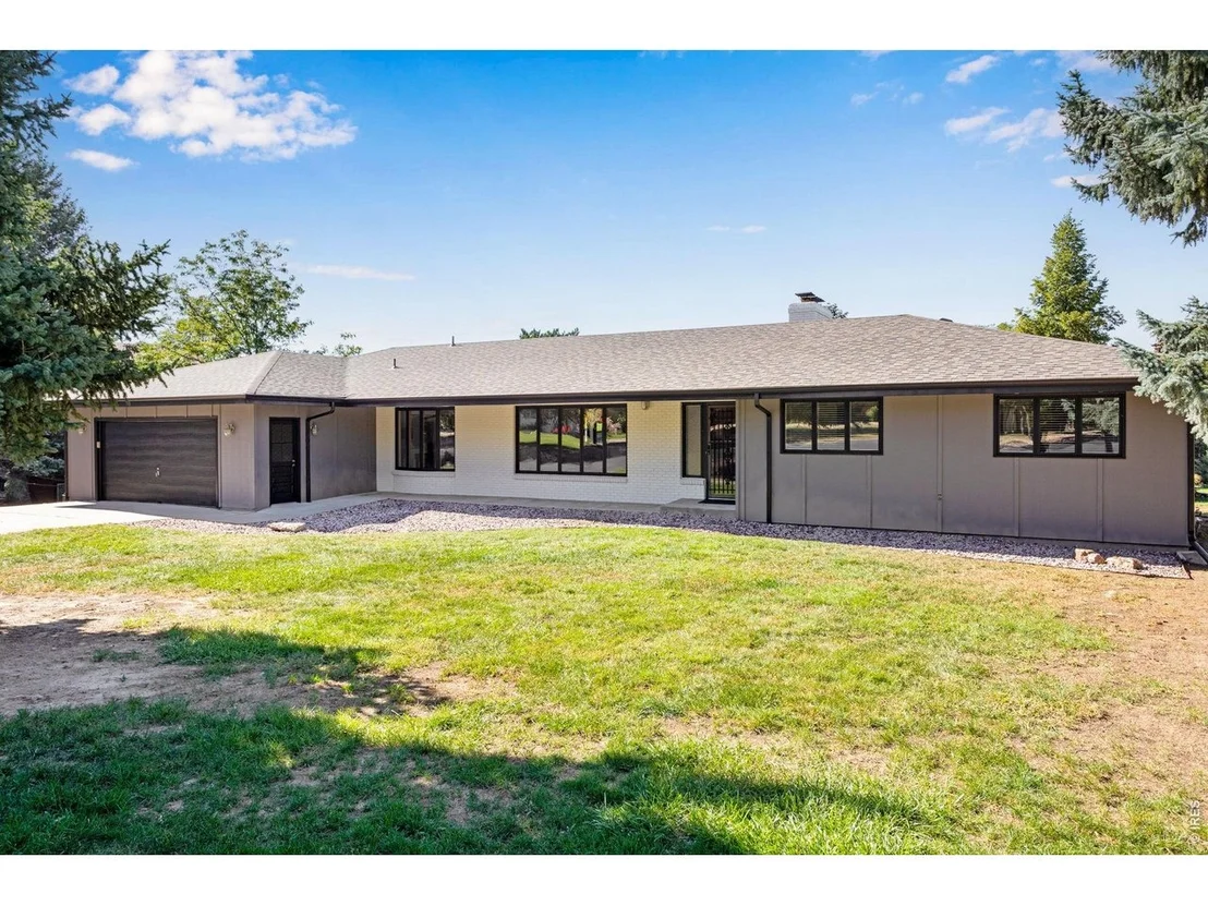 Photo of 1921 Rangeview Dr