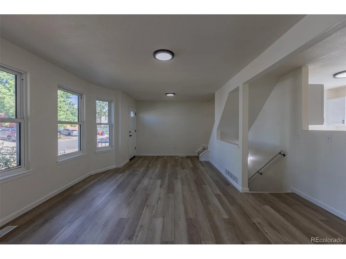 Photo of 4464 Davenport Way