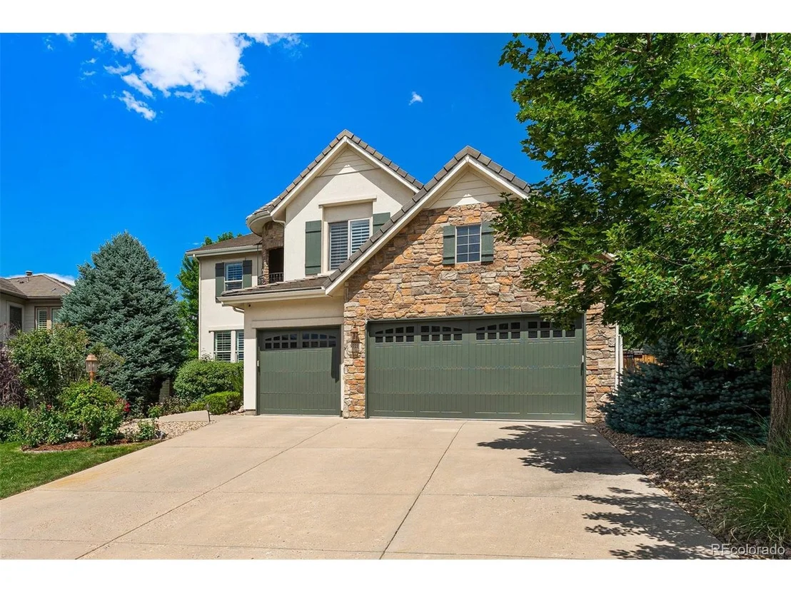 Photo of 9721 Sunset Hill Pl
