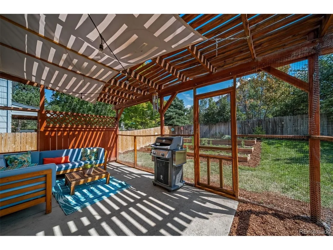Photo of 17612 Cornish Pl